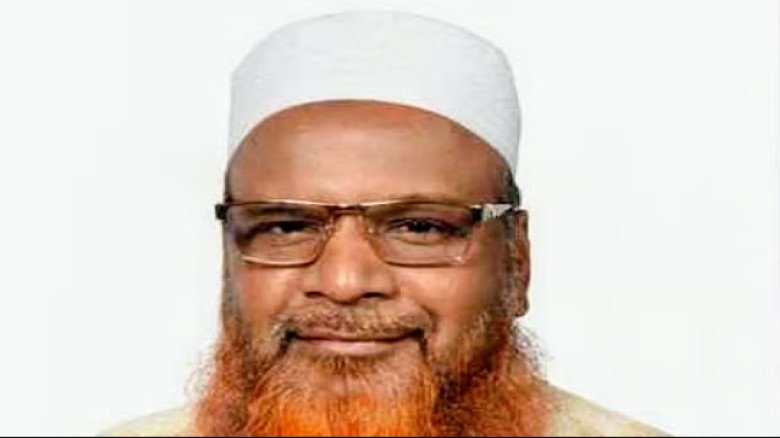 চাঁপাইনবাবগঞ্জে বিএনপি নেতা রফিকুলের এক বছরের কারাদণ্ড চাঁপাইনবাবগঞ্জে বিএনপি নেতা রফিকুলের এক বছরের কারাদণ্ড