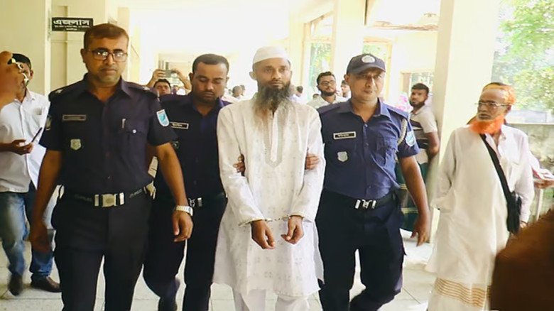মাদারীপুরে কিশোরী যাত্রীকে ধর্ষণ ও হত্যা মামলায় ইজিবাইকচালকে মাদারীপুরে কিশোরী যাত্রীকে ধর্ষণ ও হত্যা মামলায় ইজিবাইকচালকে