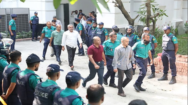১৫ সেনা কর্মকর্তাকে সাবজেলে রাখা হবে: আসামিদের আইনজীবী ১৫ সেনা কর্মকর্তাকে সাবজেলে রাখা হবে: আসামিদের আইনজীবী