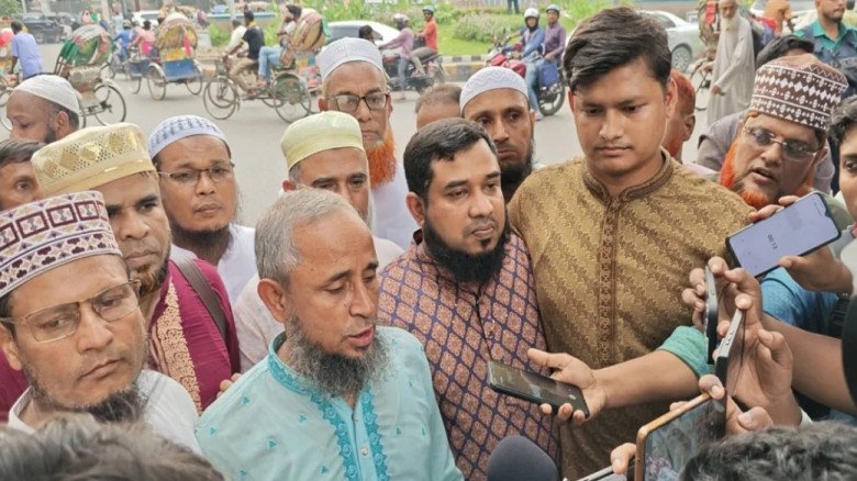 ইবতেদায়ী শিক্ষকরা শিক্ষা উপদেষ্টার পদত্যাগ দাবি, বিক্ষোভ মি ইবতেদায়ী শিক্ষকরা শিক্ষা উপদেষ্টার পদত্যাগ দাবি, বিক্ষোভ মি