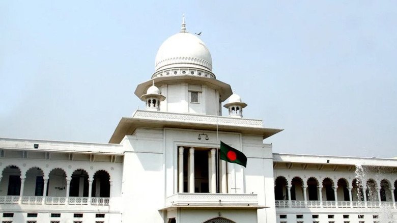 শেখ হাসিনার গাড়িবহরে হামলার মামলায় ৪৪ জনের খালাস শেখ হাসিনার গাড়িবহরে হামলার মামলায় ৪৪ জনের খালাস