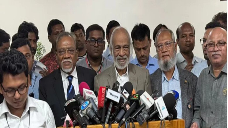 বিতর্কিত কর্মকর্তাদের নির্বাচনী দায়িত্ব থেকে বিরত রাখার আহ্ব বিতর্কিত কর্মকর্তাদের নির্বাচনী দায়িত্ব থেকে বিরত রাখার আহ্ব