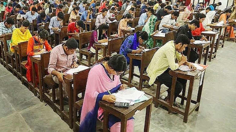 ৪৯তম বিসিএসের মৌখিক পরীক্ষার তারিখ ঘোষণা: শুরু ২ নভেম্বর ২০২ ৪৯তম বিসিএসের মৌখিক পরীক্ষার তারিখ ঘোষণা: শুরু ২ নভেম্বর ২০২