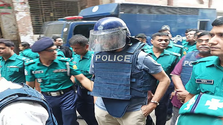 হত্যা মামলায় সাবেক মেয়র আতিকুলকে গ্রেপ্তার দেখানোর আদেশ হত্যা মামলায় সাবেক মেয়র আতিকুলকে গ্রেপ্তার দেখানোর আদেশ