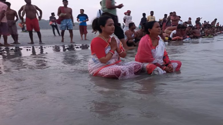 সুন্দরবনের দুবলারচরে শেষ হলো শতবর্ষের ঐতিহ্যবাহী রাস উৎসব