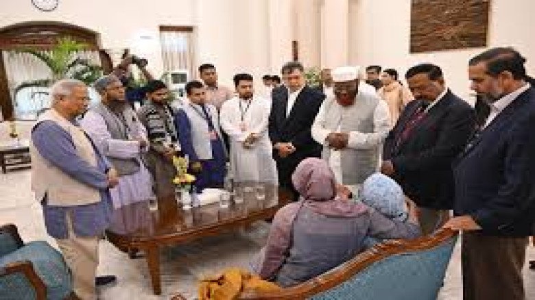 হাদির ওপর হামলার পর বিএনপি–জামায়াত–এনসিপিকে ঐক্যের আহ্বান প্