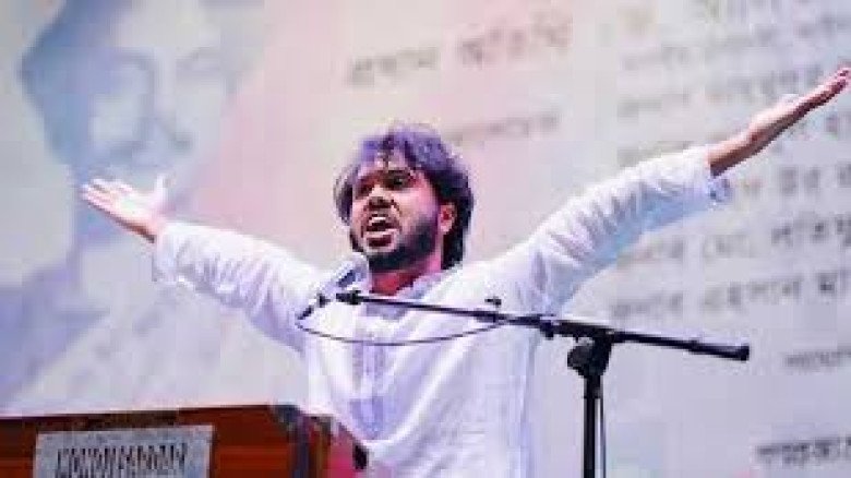 ইনকিলাব মঞ্চের আহ্বায়ক শরিফ ওসমান হাদির দাফন সম্পন্ন, জানাজা