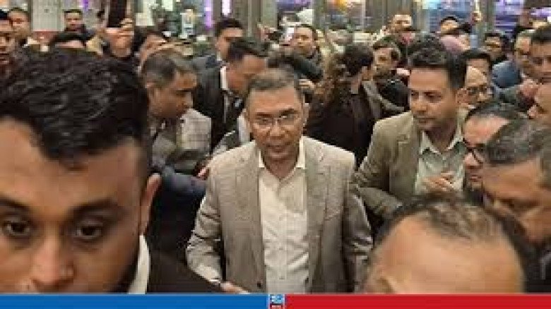 সিলেট থেকে ঢাকার পথে তারেক রহমান, দুপুরে রাজধানীতে অবতরণ